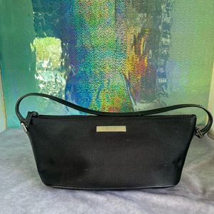 #7 Gucci Nylon Boat Pochette Top Handle s70